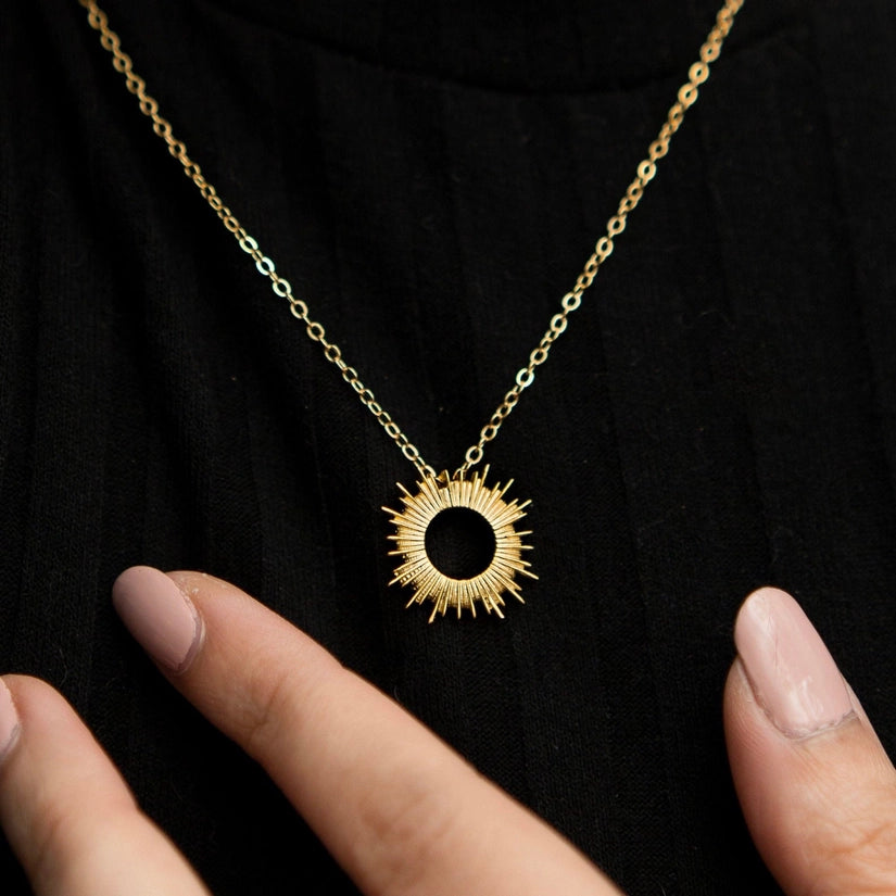 Willow Sunburst Necklace